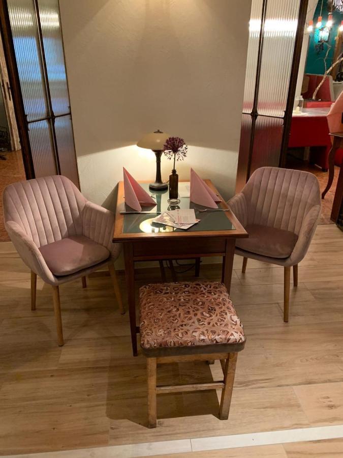 Erlebnis Post - Stadthotel Mit Eigenart Spittal an der Drau Esterno foto