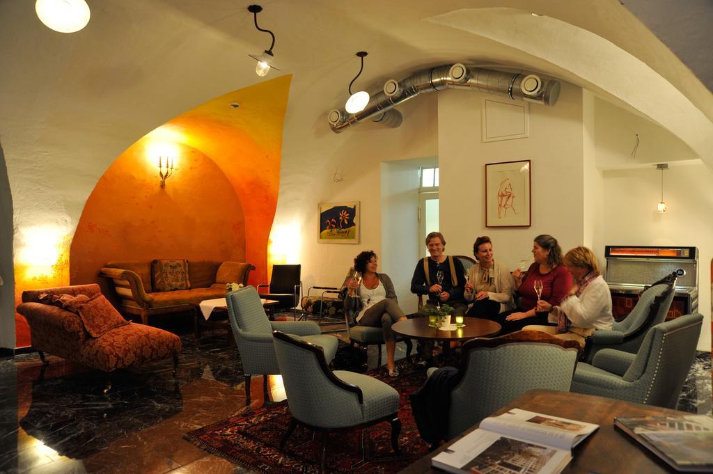 Erlebnis Post - Stadthotel Mit Eigenart Spittal an der Drau Esterno foto